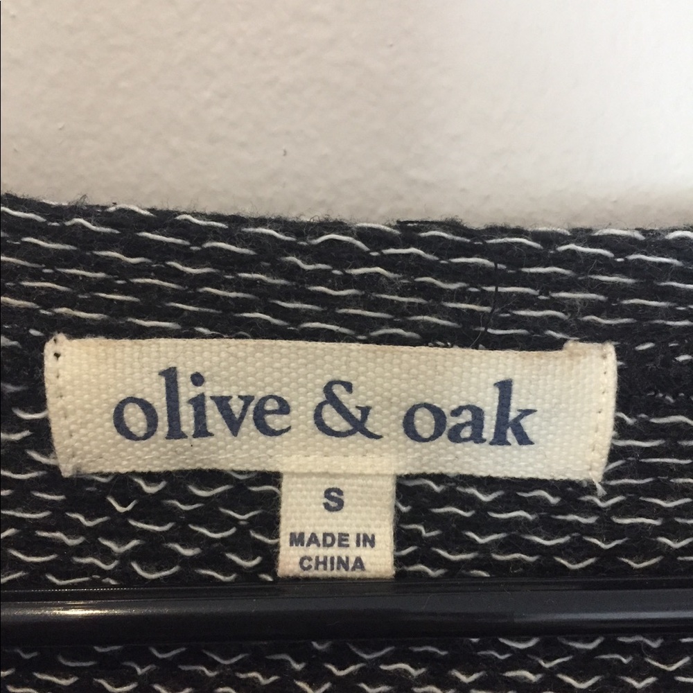 Olive & Oak knit short sleeve pullover - Picture 4 of 4